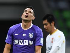 PG中国登录入口-毅腾门将多次扑救，助球队保级在望