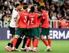 PG中国官网-包含紧逼奇袭！欧国联半决赛球队积极备战的词条