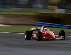 PG中国登录入口-F1新赛季揭幕战与快船关键战，速度与意志的双重突围