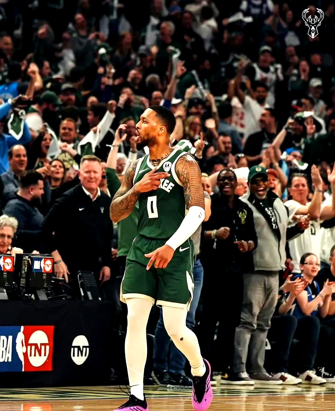 PG中国官网-开拓者胜火箭，利拉德砍下40分